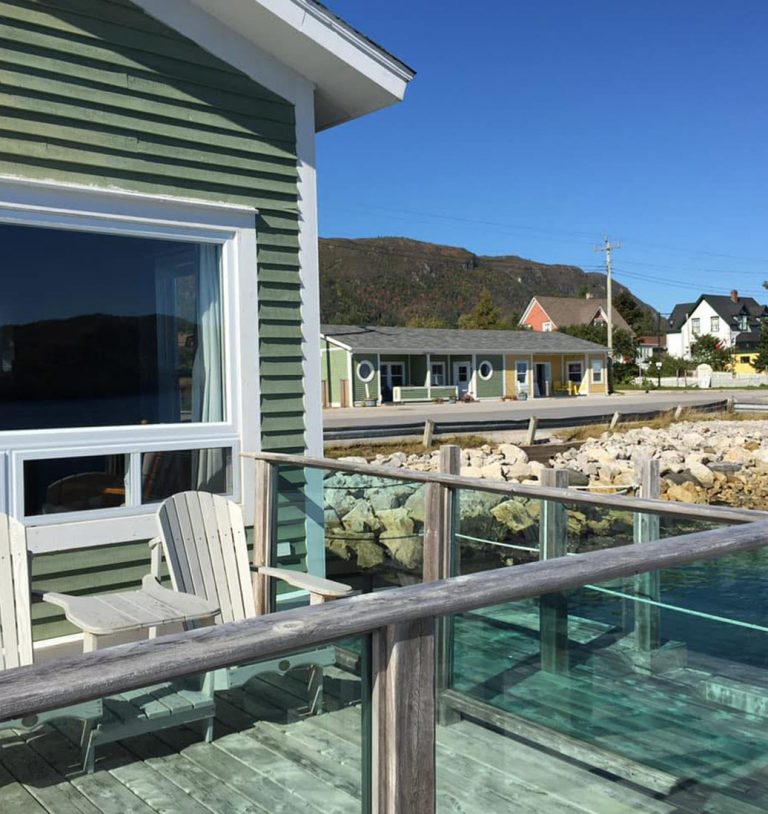 Seaside Suites Woody Point, NL